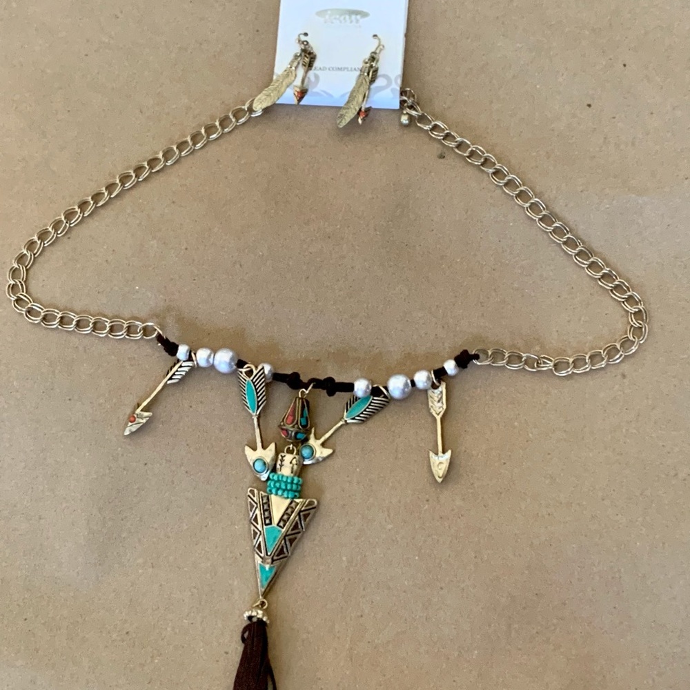 Boho Arrow and Feathers Necklace and Earrings Set